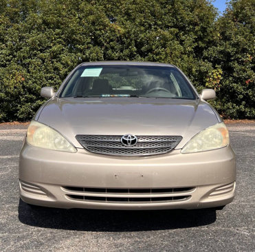 Used 2004 Toyota Camry LE image 11
