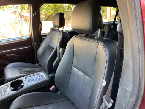 Used 2018 Dodge Grand Caravan GT image 25