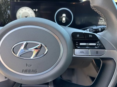 Certified 2023 Hyundai Elantra SEL w/ Convenience Package image 36