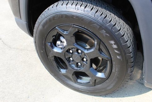 Used 2022 Jeep Compass Trailhawk w/ Trailhawk Elite Group image 3