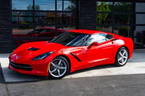 Used 2015 Chevrolet Corvette Stingray Coupe image 9