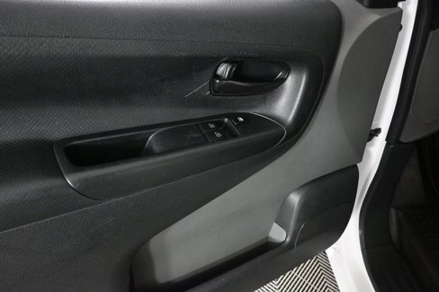Used 2016 Nissan NV200 S w/ Back Door Glass Package image 8