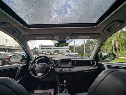 Used 2018 Toyota RAV4 Limited image 4