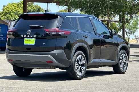 Used 2023 Nissan Rogue SV image 9