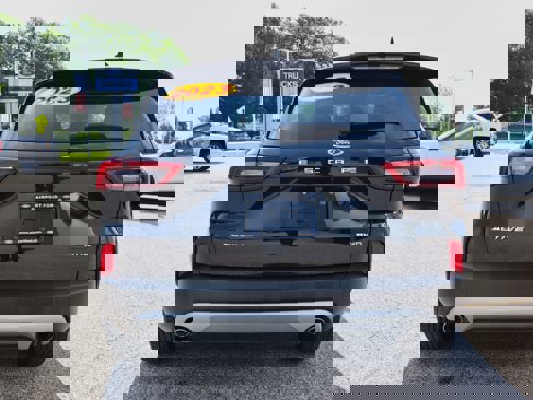 Used 2023 Ford Escape Active image 4