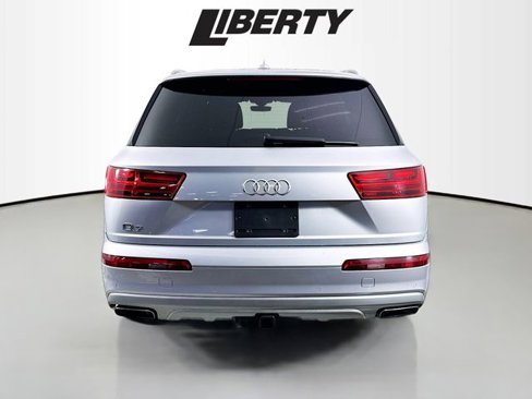 Used 2019 Audi Q7 3.0T Prestige image 6