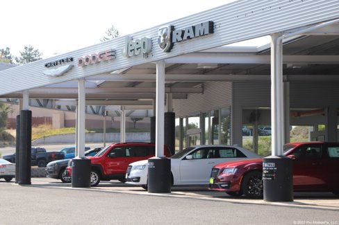 Used 2023 Nissan Rogue SV image 37