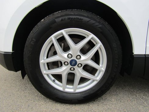 Used 2022 Ford Edge SEL w/ Convenience Package image 9