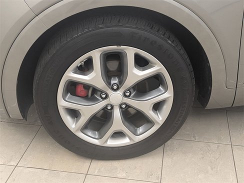 Used 2017 Kia Sorento SX image 12