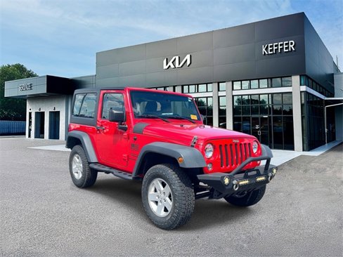 Used 2015 Jeep Wrangler Sport image 2