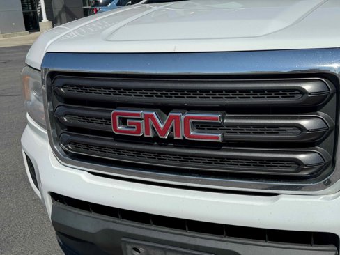 Used 2015 GMC Canyon SL image 15