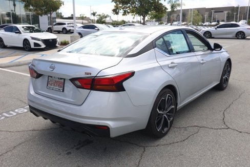 Used 2023 Nissan Altima 2.5 SR image 4