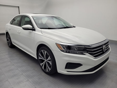 Used 2021 Volkswagen Passat 2.0T SE image 13