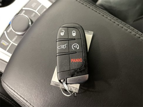 Used 2021 Jeep Grand Cherokee SRT image 36