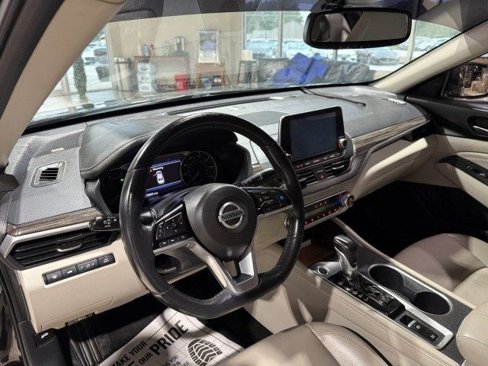 Used 2019 Nissan Altima 2.5 SL image 9