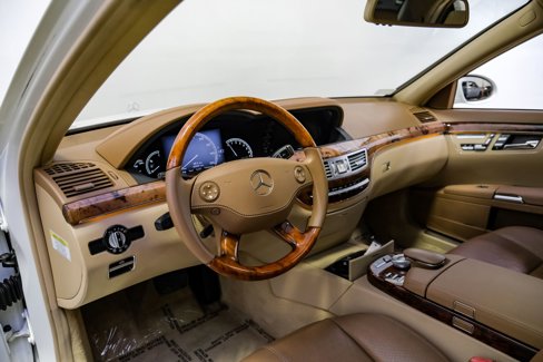 Used 2008 Mercedes-Benz S 550 image 9