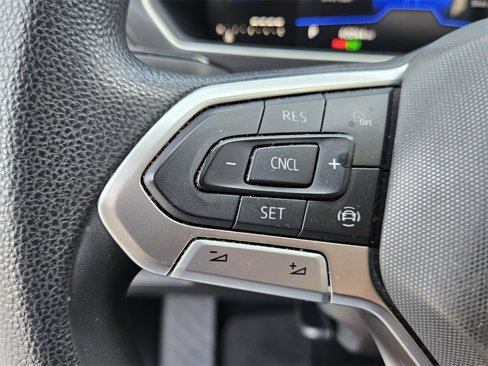 Certified 2023 Volkswagen Tiguan S image 33