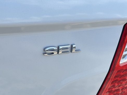 Used 2012 Ford Fusion SEL image 15