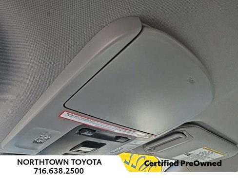 Used 2022 Toyota Camry LE image 3
