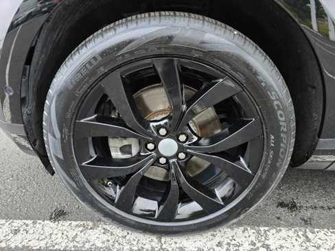 Used 2020 Land Rover Range Rover Evoque SE image 10
