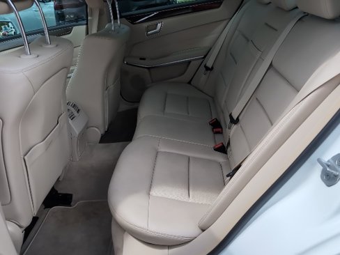 Used 2015 Mercedes-Benz E 350 Sedan image 21