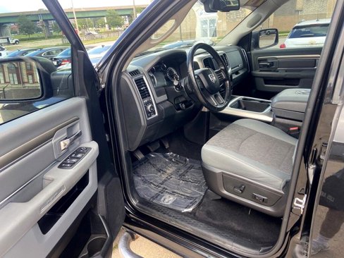 Used 2018 RAM 1500 Big Horn image 13