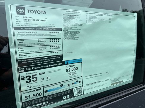 New 2025 Toyota Corolla LE image 30