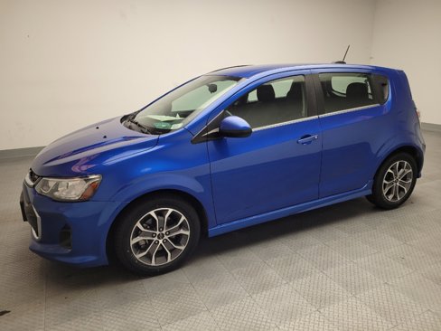 Used 2020 Chevrolet Sonic LT image 2