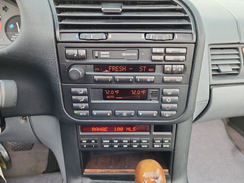 Used 1998 BMW 328i Convertible image 9