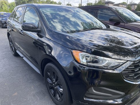 Used 2022 Ford Edge SE w/ Black Appearance Package image 34