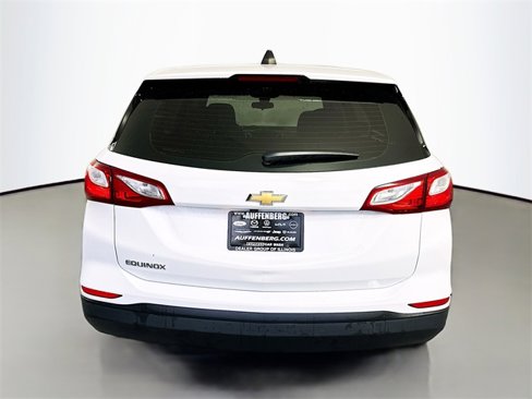 Used 2020 Chevrolet Equinox LS image 6