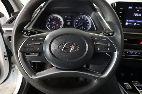 Used 2022 Hyundai Sonata SEL image 3