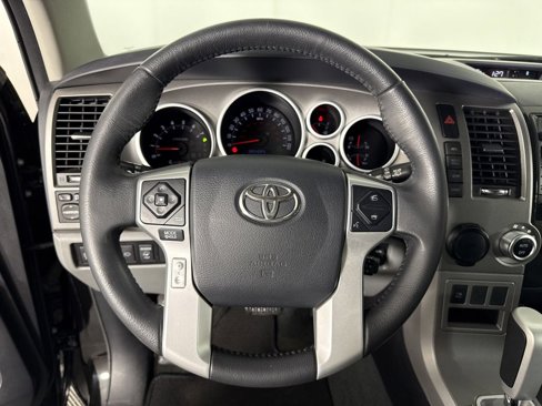 Used 2016 Toyota Sequoia Limited image 24