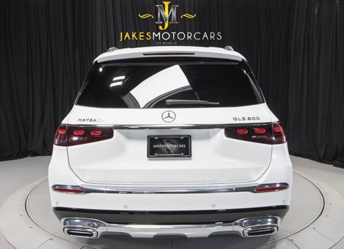 Used 2024 Mercedes-Benz Maybach GLS 600 image 10