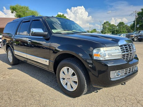 Used 2014 Lincoln Navigator L 4WD image 18