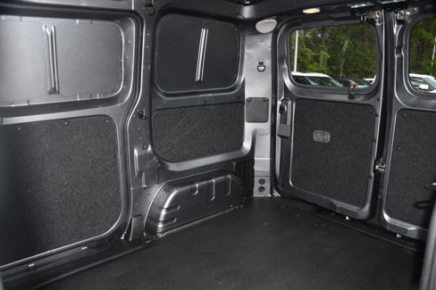 Used 2021 Nissan NV200 S w/ Back Door Glass Package image 15