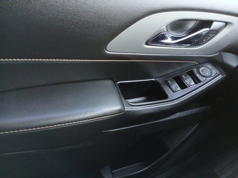 Used 2020 Chevrolet Traverse LS image 24