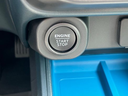 New 2025 Ford Maverick XLT image 30