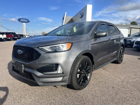 Certified 2022 Ford Edge ST-Line image 9