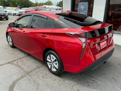 Used 2017 Toyota Prius image 5