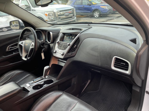 Used 2013 Chevrolet Equinox LTZ image 32