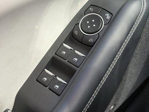Used 2021 Ford Mustang Mach-E Premium image 29