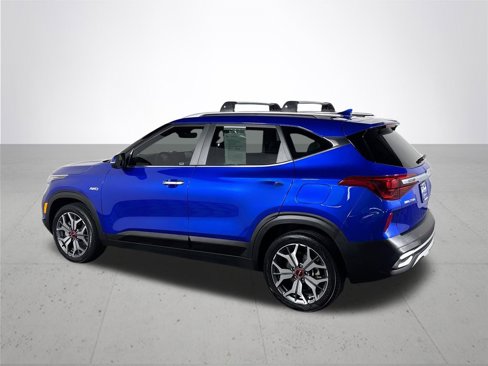 Used 2023 Kia Seltos SX w/ SX Sunroof Package image 8