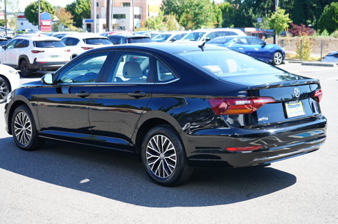 Used 2024 Volkswagen Jetta SEL image 8