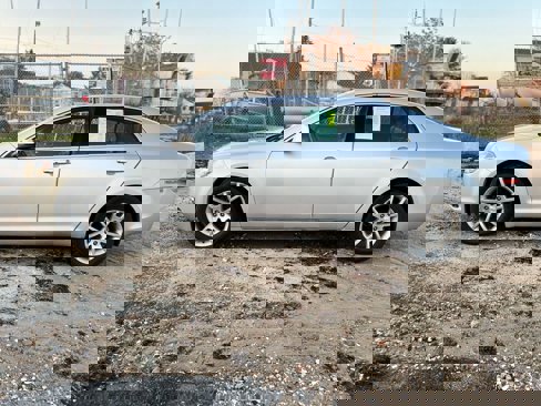 Used 2012 Chevrolet Malibu LTZ image 7
