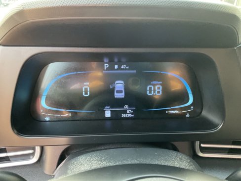 Used 2024 Hyundai Elantra SE image 15