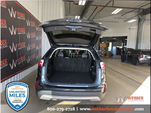Used 2023 Ford Edge SEL w/ Convenience Package image 6