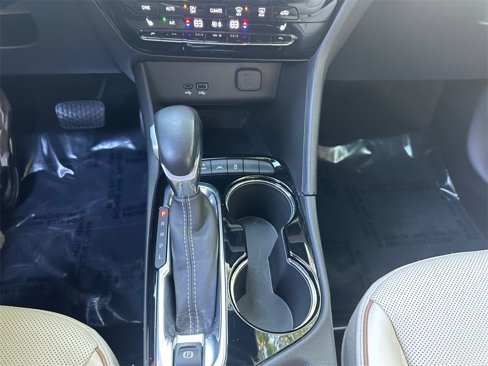 Used 2024 Buick Encore GX Avenir w/ Avenir Convenience Package image 22