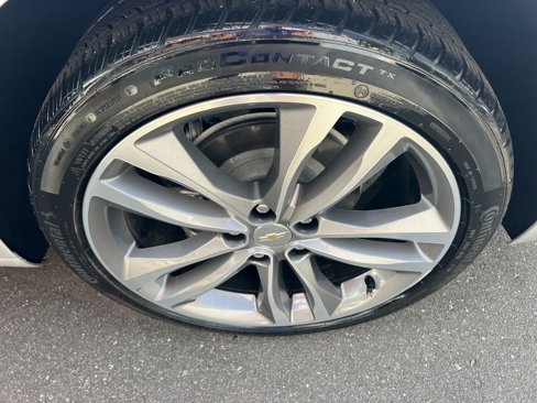 Used 2022 Chevrolet Malibu LT image 10