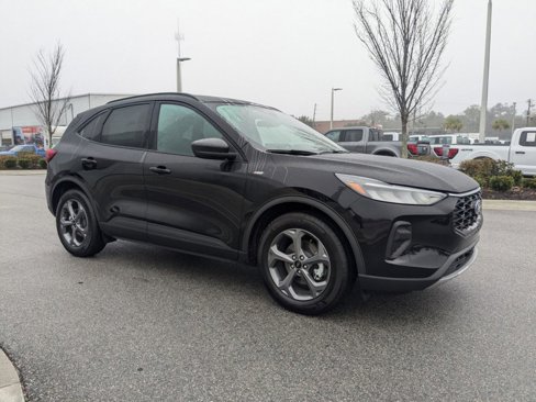 New 2025 Ford Escape ST-Line w/ Tech Pack #1 image 3